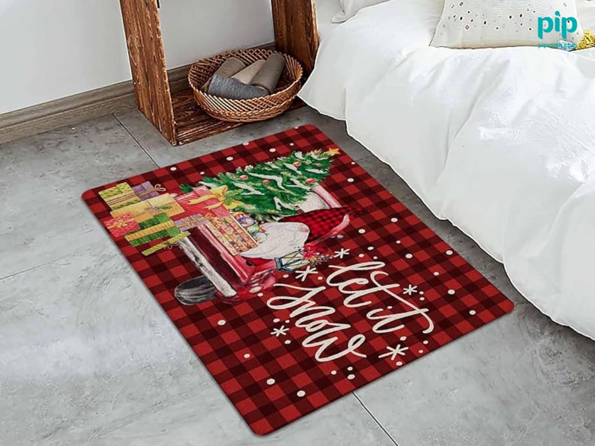 Celebrate the changing seasons or upcoming holidays with a festive doormat that reflects the occasion