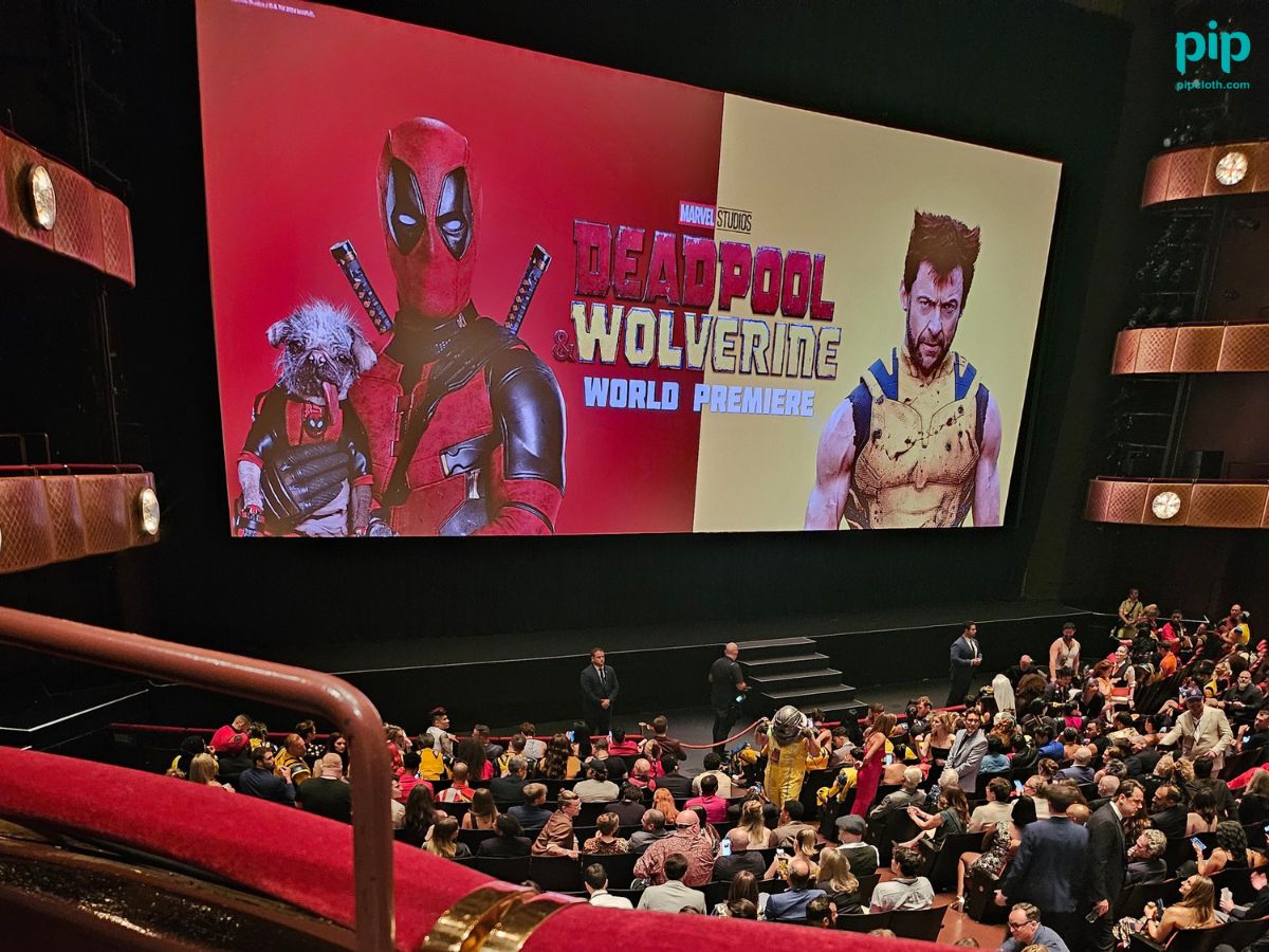 Ryan Reynolds and Hugh Jackman electrify the Deadpool & Wolverine premiere with a massive crowd